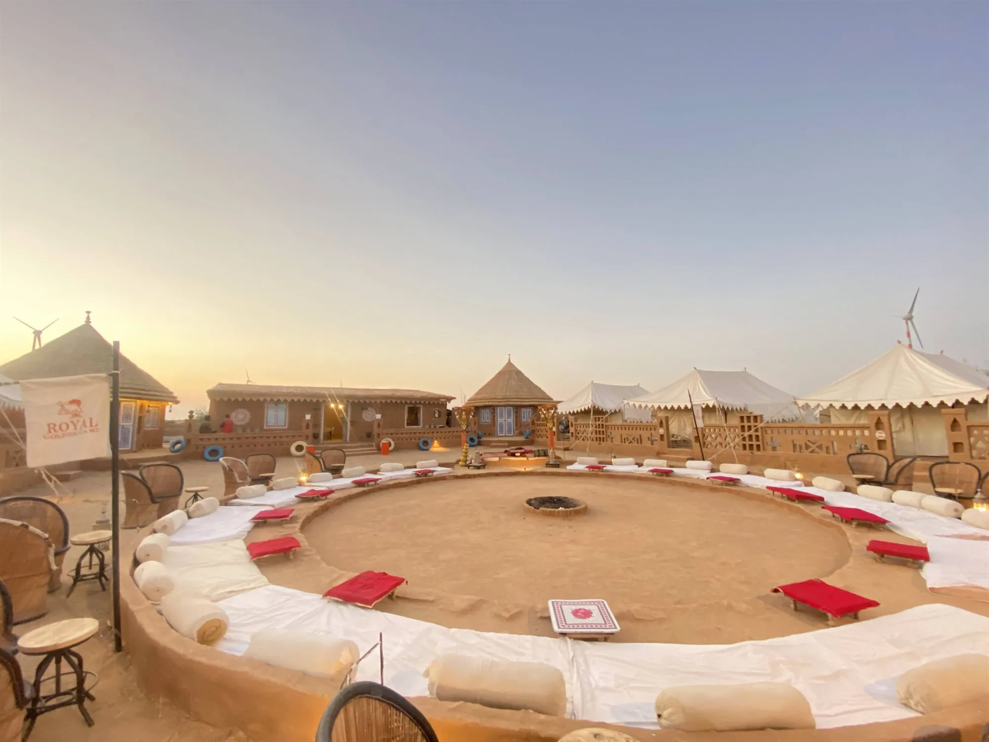 Desert Camp & Dunes