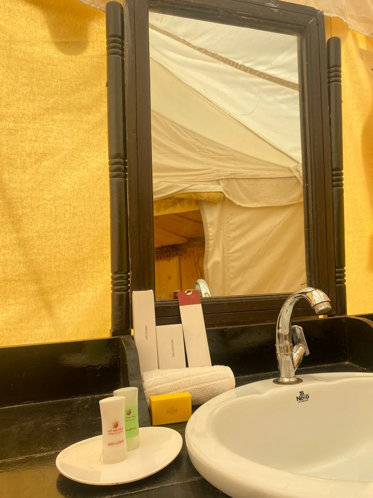 Swiss Deluxe Desert Tent