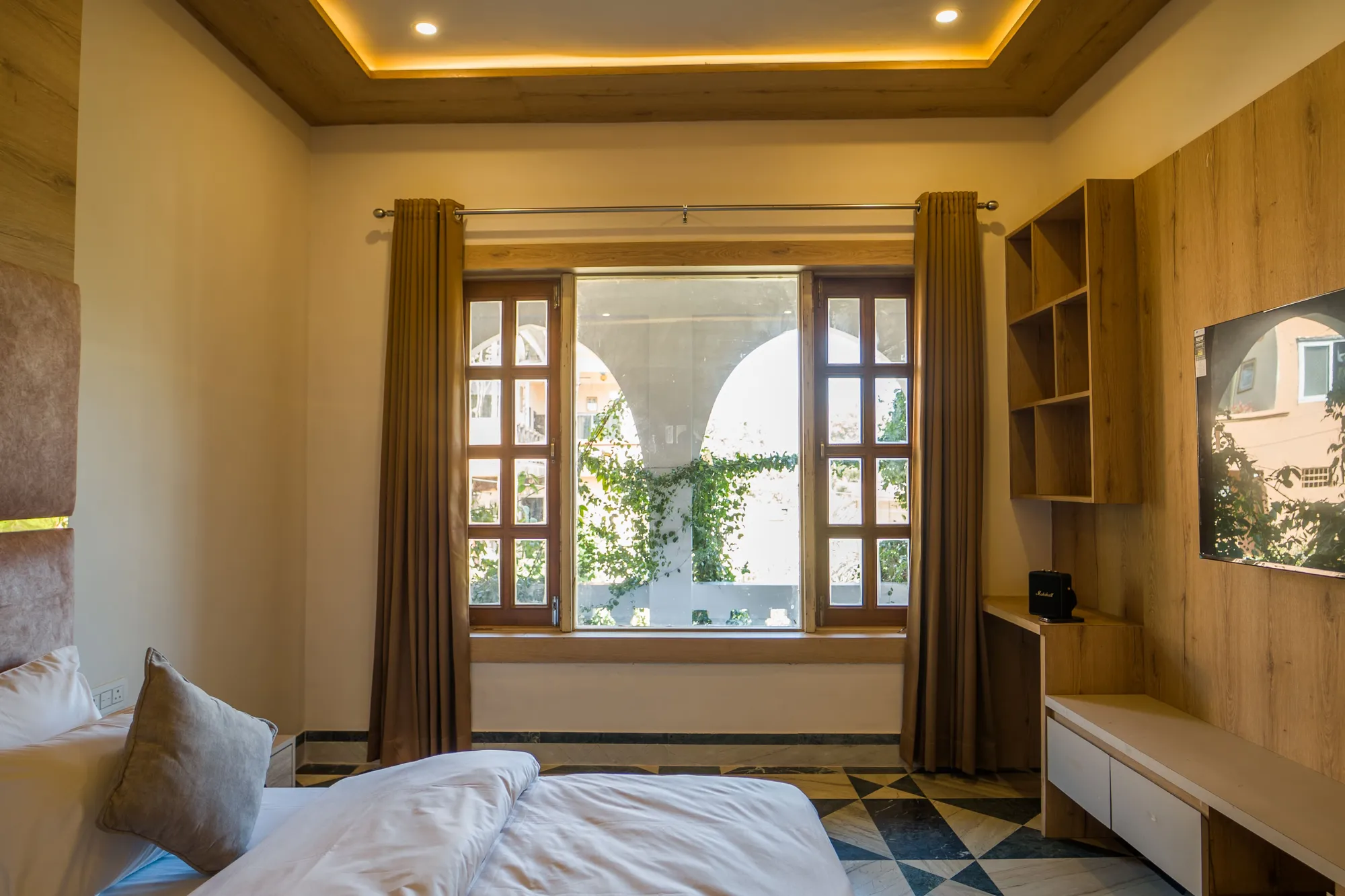 Luxury Villa Bedroom & Suite